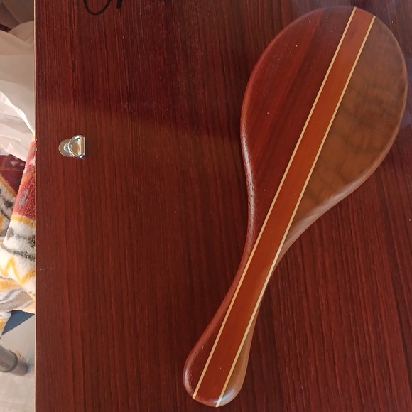 Vintage Wooden hand mirror - Picture 2 of 4
